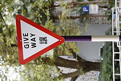 《独臂强盗》Steam免费发布 多人对应低画质FPS新游